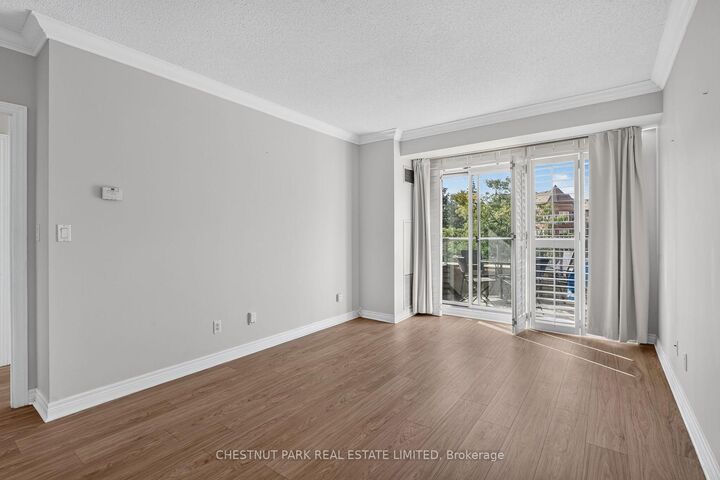 Property Photo:  100 Promenade Circle 205  ON L4J 7W7 