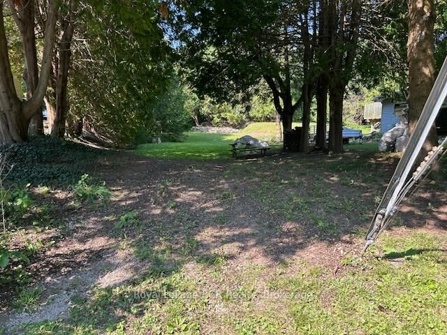 Property Photo:  2310 5th Avenue W  ON N4K 5C6 