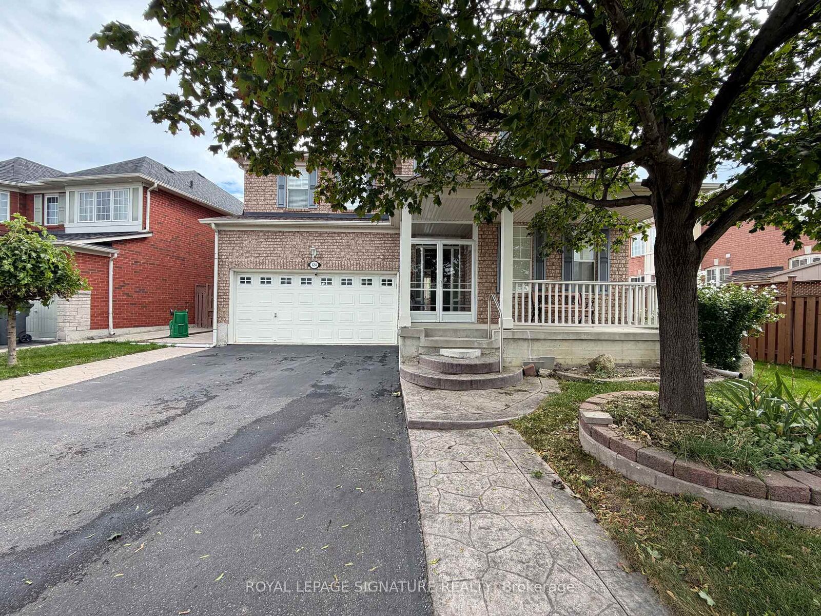 Property Photo:  124 Herdwick Street Bsmt  ON L6S 0A7 