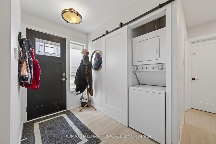 Property Photo: 89 North St West (Main Floor Only) Street N ON L3V 3S7