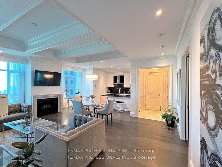 Property Photo:  311 Bay Street 4803  ON M5H 4G5 