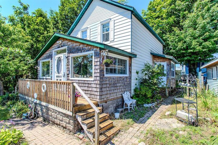 Property Photo:  3840 Terrace Lane  ON L0S 1B0 
