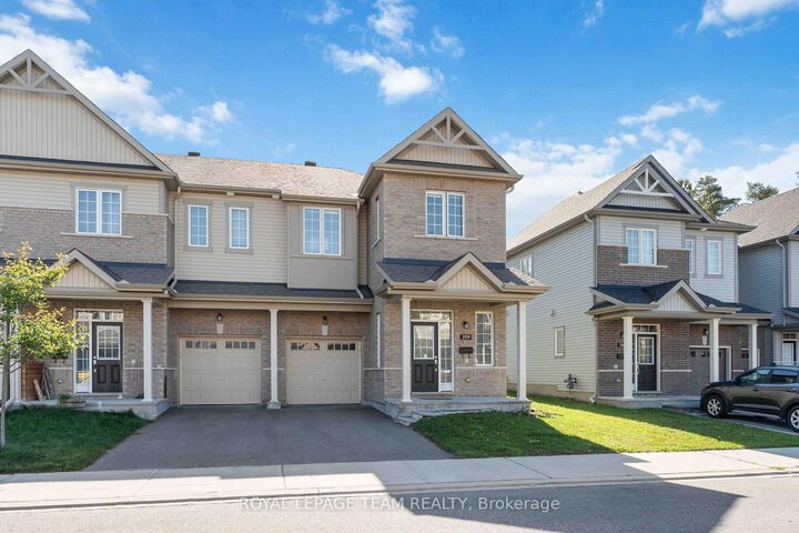 Property Photo:  359 Melodie Street  ON K1W 0L8 
