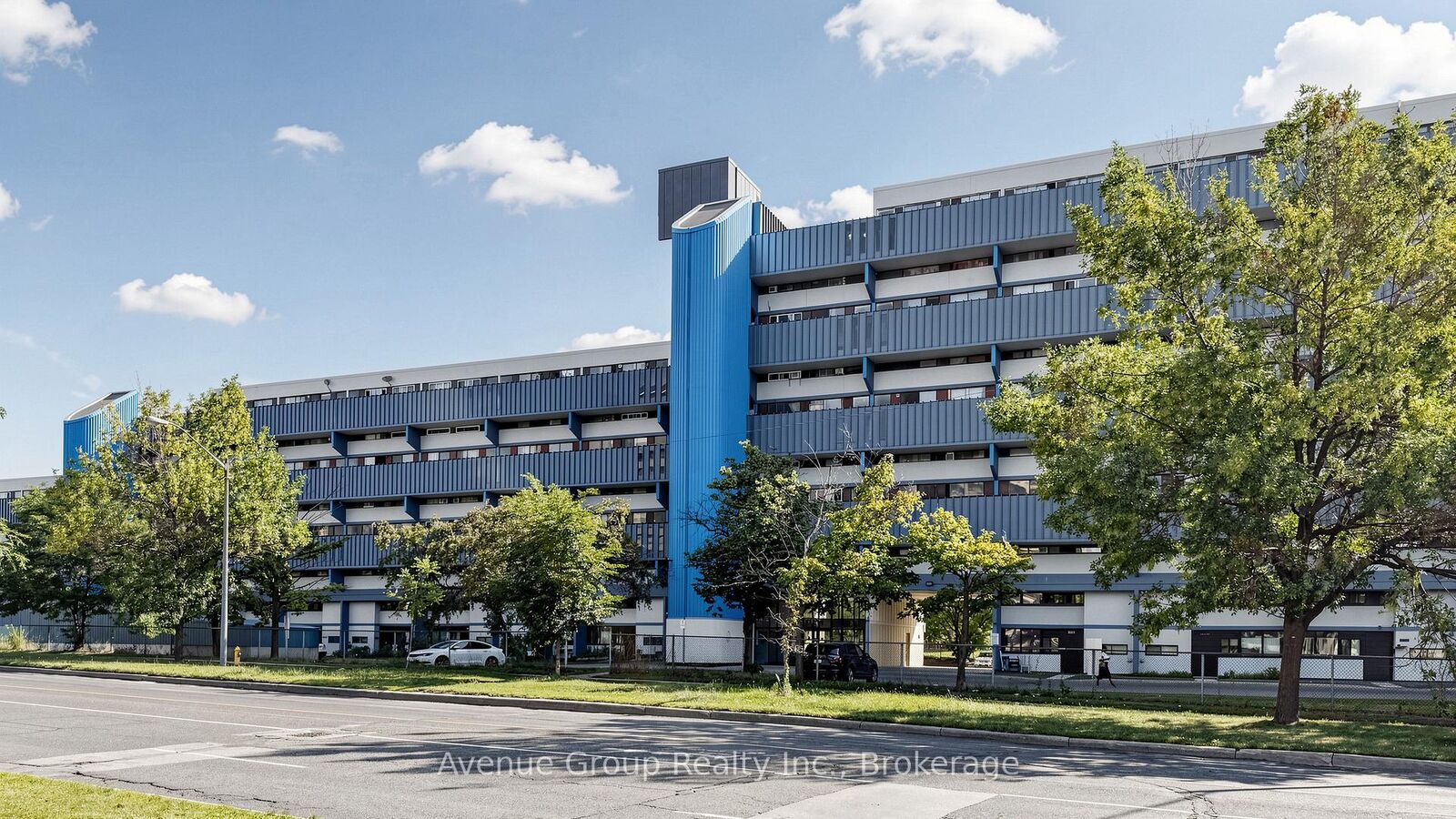 Property Photo:  4673 Jane Street 417  ON M3N 2L1 