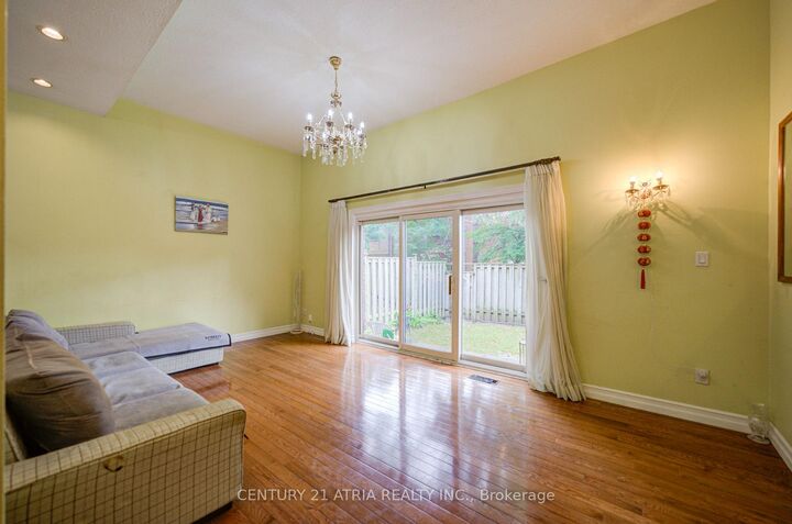 Property Photo: 1 Grass Meadoway N/A ON M2H 2V4