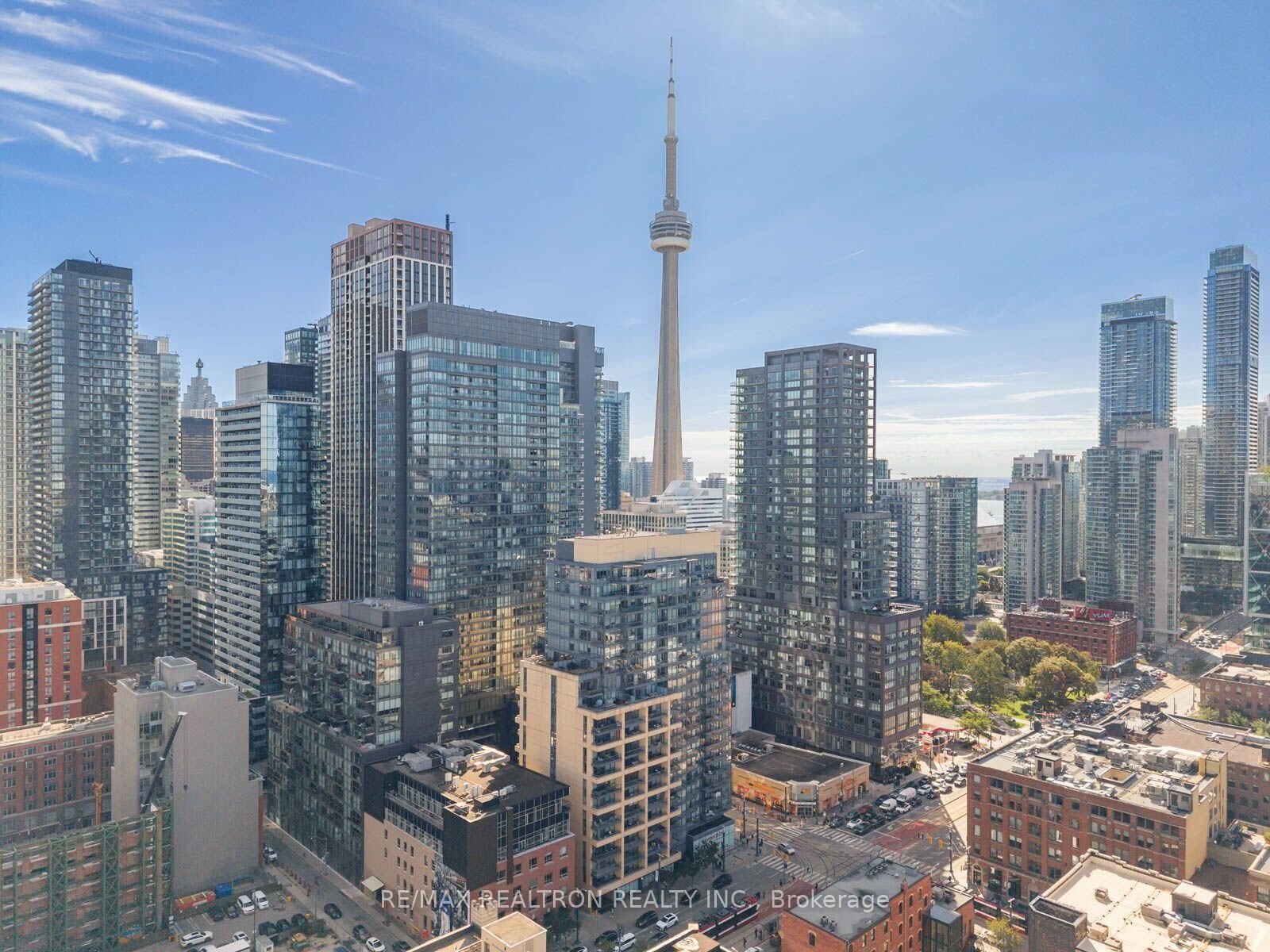 Property Photo:  438 King Street  ON M5V 3T9 