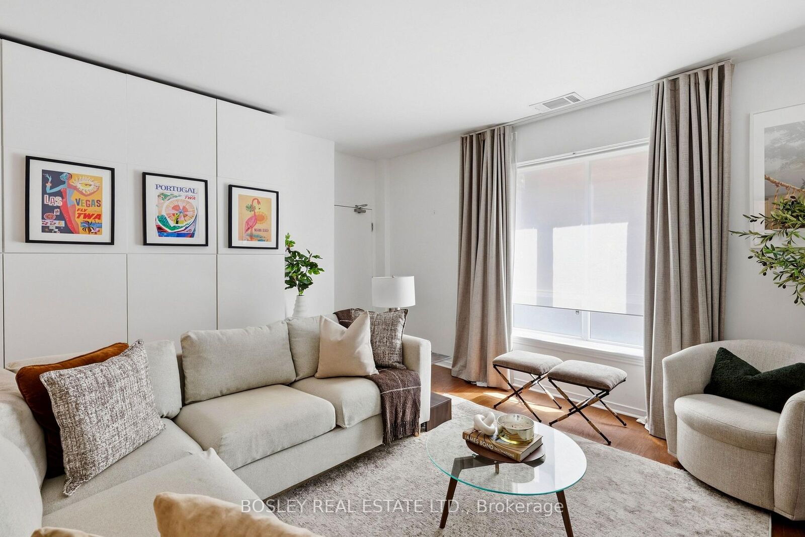 Property Photo:  801 King Street W 105  ON M5V 3C9 
