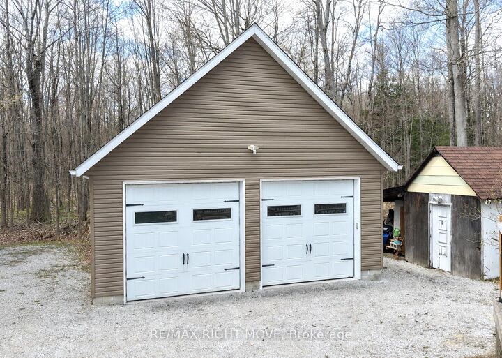 Property Photo:  3304 Goldstein Road  ON L0K 2B0 