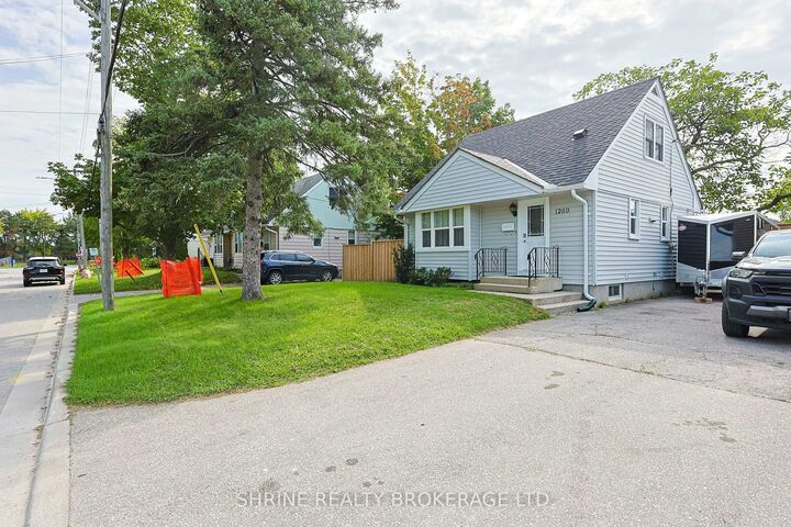 Property Photo:  1269 Landor Street  ON N5Y 3W2 
