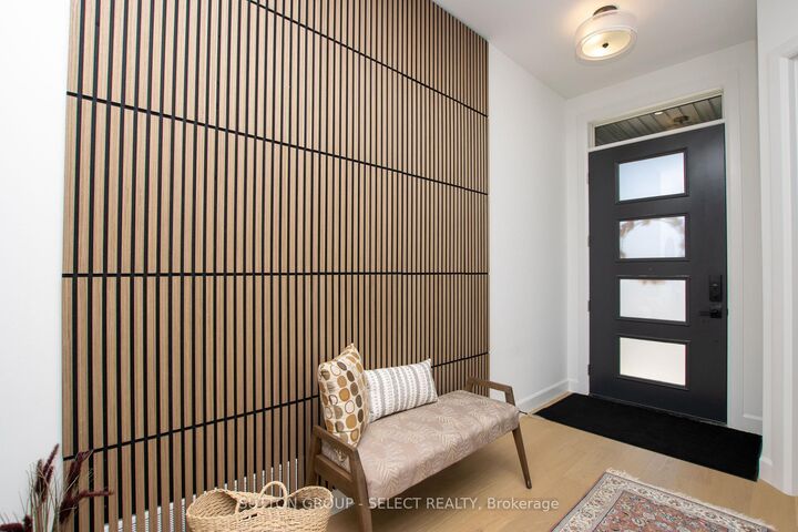 Property Photo: 6990 Clayton Walk 33 ON N6P 0J2