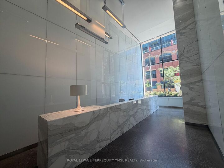 Property Photo:  138 Princess Street 309  ON M5A 0B1 