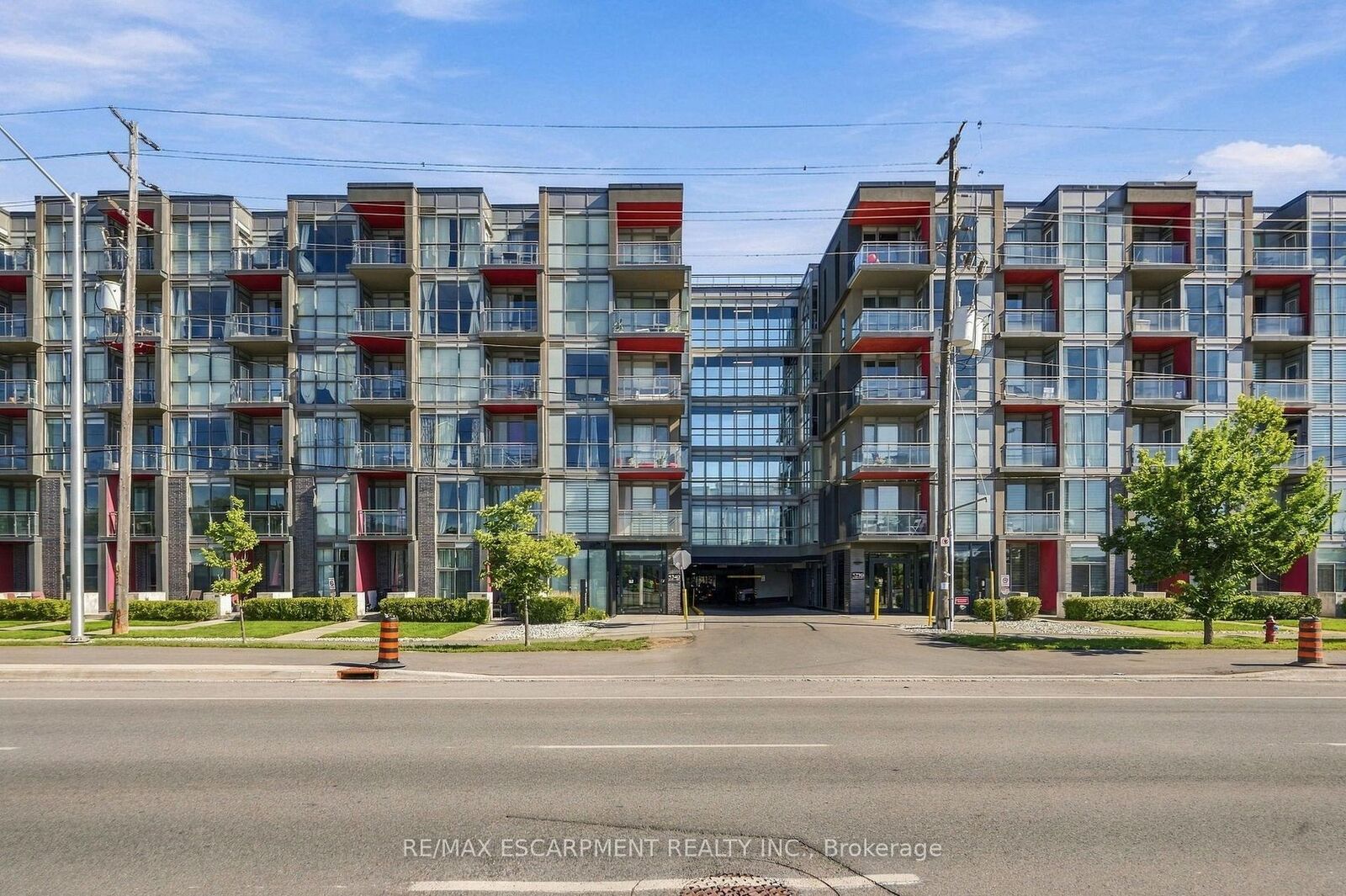 Property Photo:  5240 Dundas Street 310B  ON L7L 0J6 