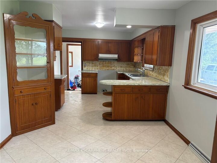 Property Photo:  5697 Regional Road 69 N/A  ON L0R 1Y0 