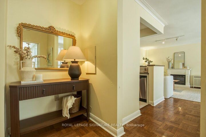 Property Photo:  30 Elm Avenue 203  ON M4W 1N5 