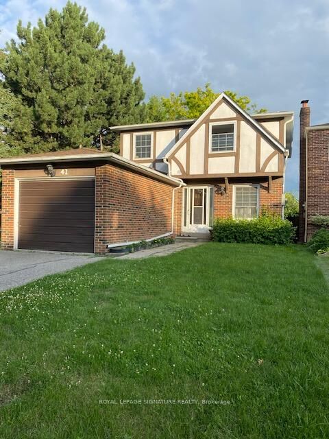 Property Photo:  41 Ravengloss Drive Lower  ON L3T 4C8 