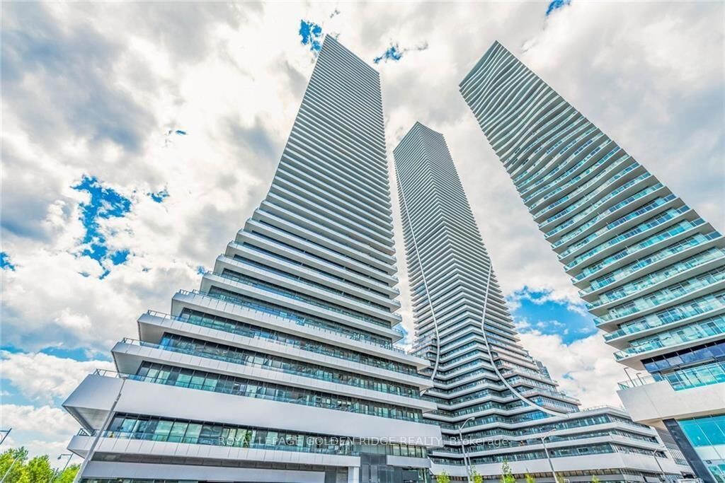 Property Photo:  20 Shore Breeze Drive S 2607  ON M8V 0C7 