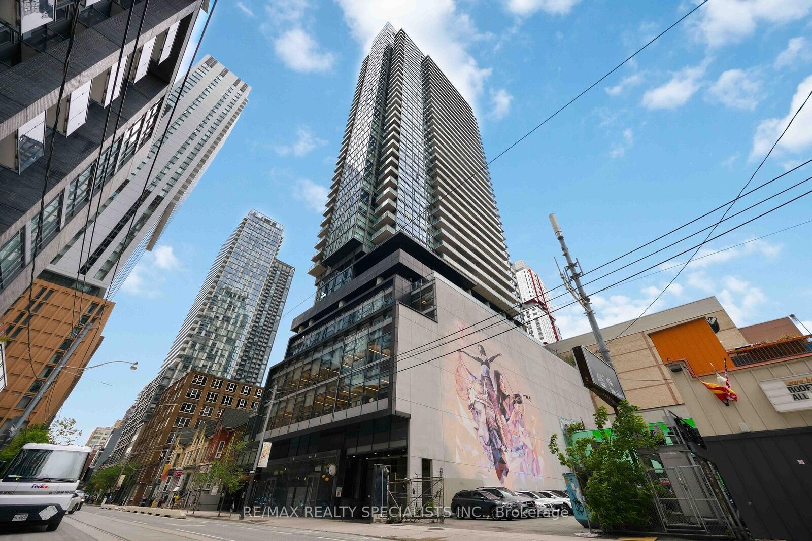 Property Photo:  290 Adelaide Street 2310  ON M5V 0P3 