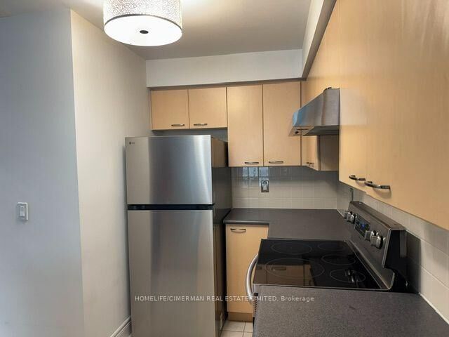 Property Photo:  62 Suncrest Boulevard 618  ON L3T 7Y6 