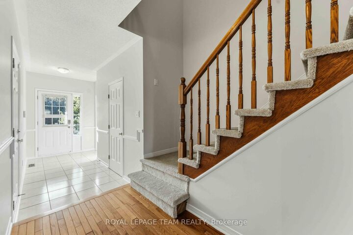 Property Photo:  999 Cove Island Terrace  ON K1V 1R3 