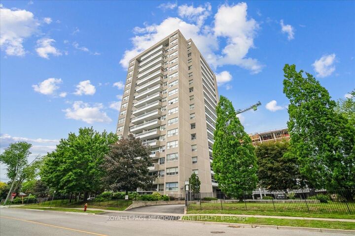 Property Photo:  2263 Marine Drive 1601  ON L6L 5K1 