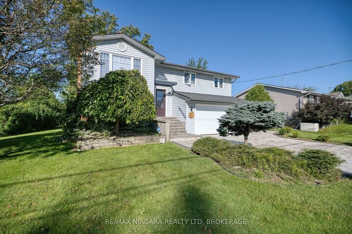 Property Photo: 31 Pleasant Avenue S ON L0S 1N0