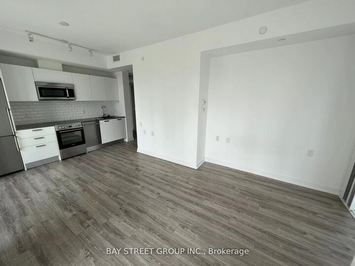 Property Photo:  42 Charles Street 1704  ON M4Y 1T4 