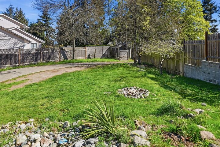 Property Photo:  1559 The Bell  BC V9P 9B6 