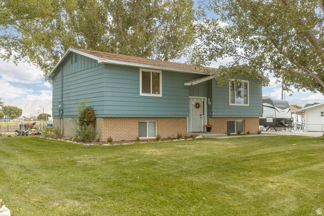Property Photo: 365 S 100 W UT 84652