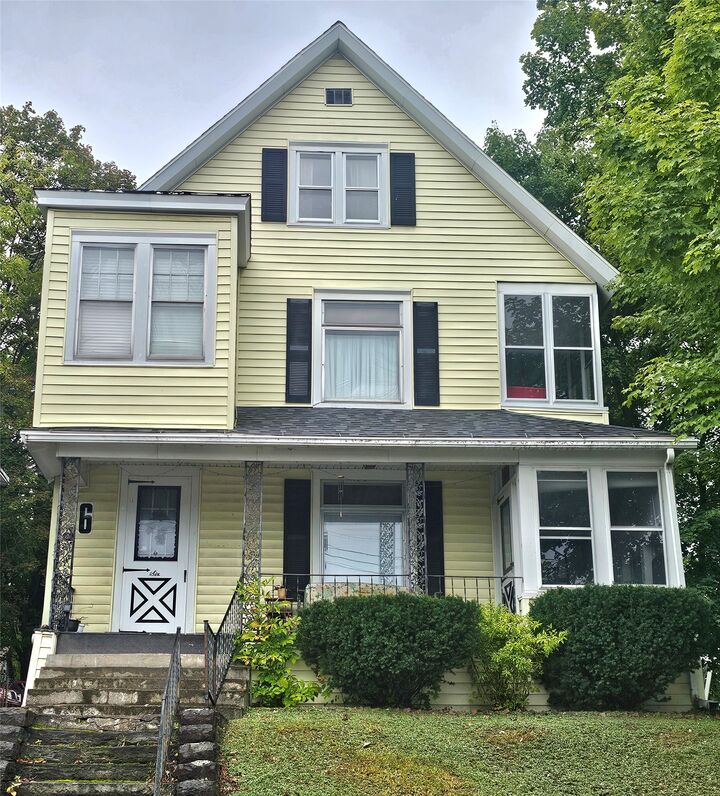 Property Photo:  6 Birch St  NY 13903 