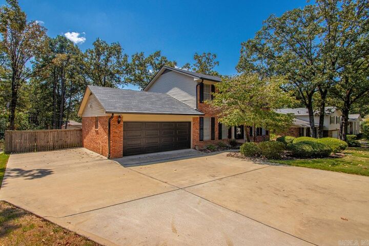 Property Photo:  10125 Charterhouse Road  AR 72227 