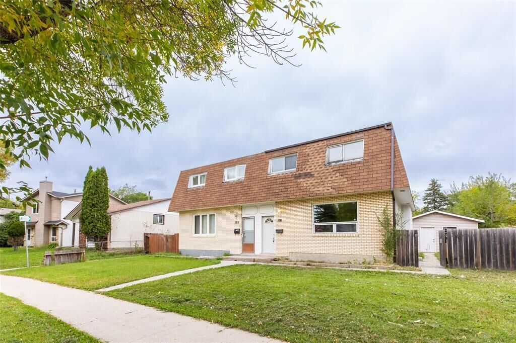 Property Photo:  191 Dalhousie Drive  MB R3T 2Y9 