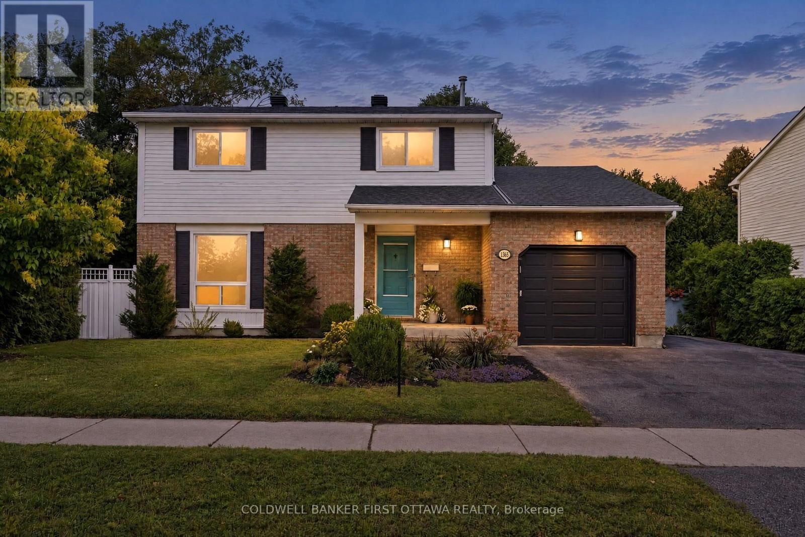 Property Photo: 1365 Baden Avenue ON K1T 1V8