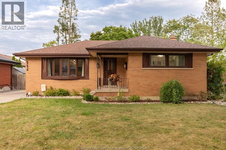 Property Photo:  554 Bertha Avenue  ON N8P 1B7 
