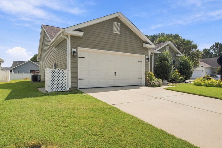 Property Photo:  1006 Napa Ct.  SC 29568 