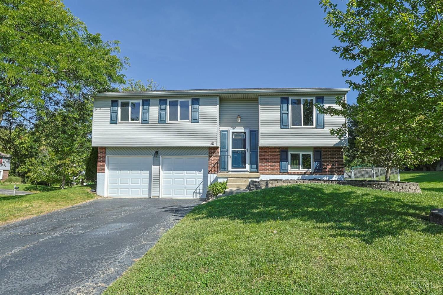 Property Photo:  1403 Moondust Court  OH 45342 