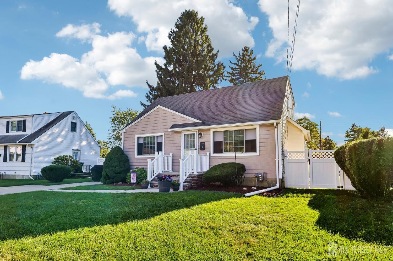 Property Photo: 13 Highview Road NJ 08816