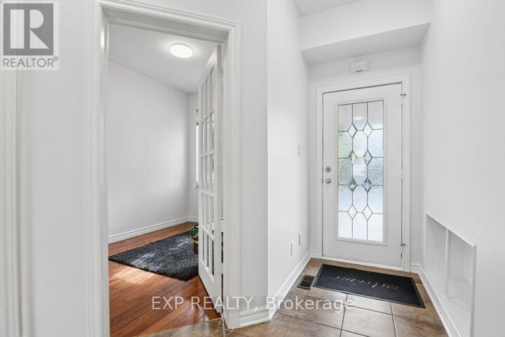 Property Photo:  322 Foxridge Way  ON K2J 0V7 