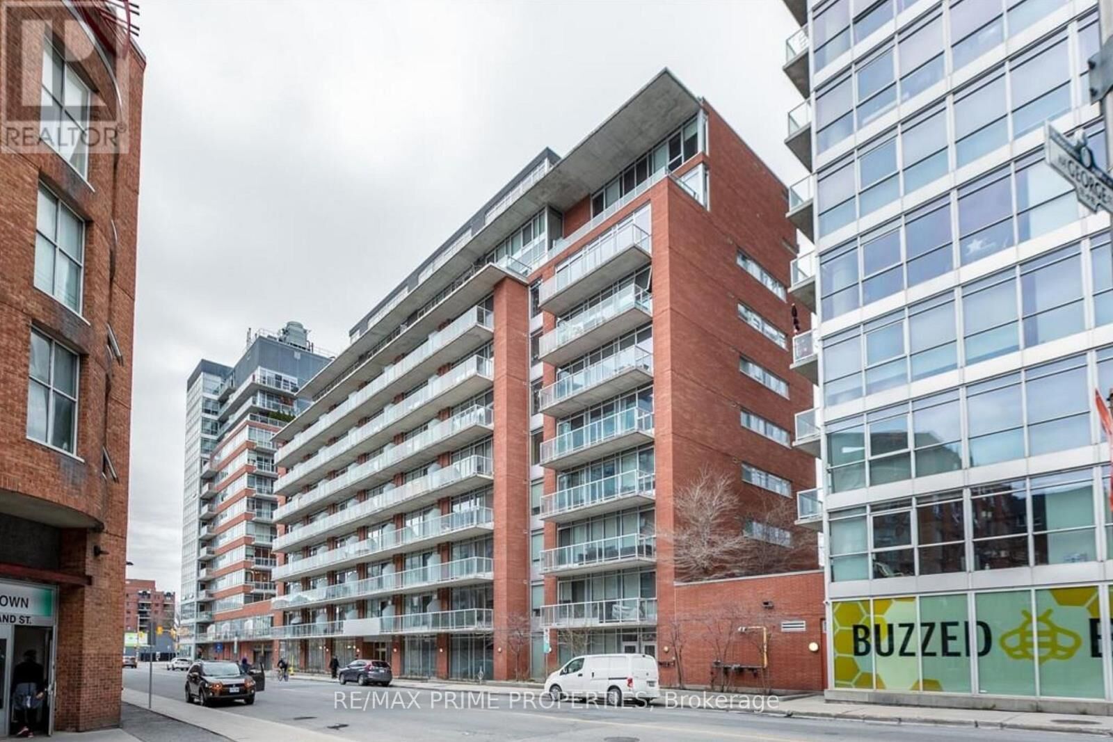 Property Photo:  383 Cumberland Street 411  ON K1N 1J7 