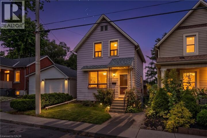 Property Photo:  157 Macaulay Street East  ON L8L 3X5 