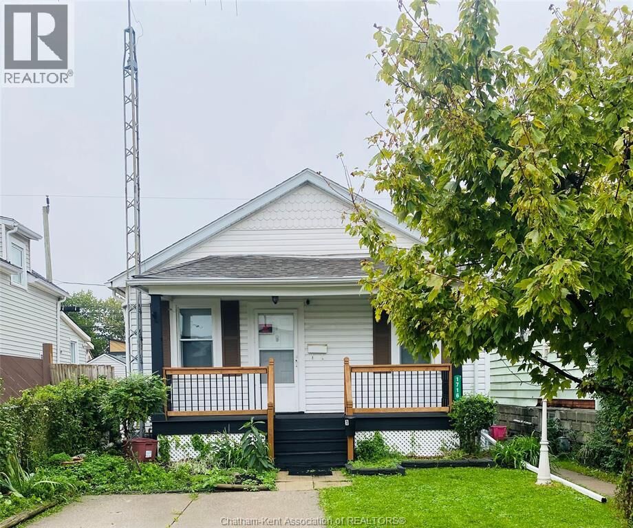 Property Photo:  1716 Drouillard Road  ON N8Y 2S5 