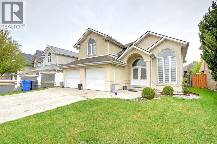 Property Photo:  160 Branton Crescent  ON N9K 1E6 