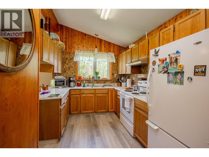 Property Photo: 14034 211 Road BC V1G 4G7