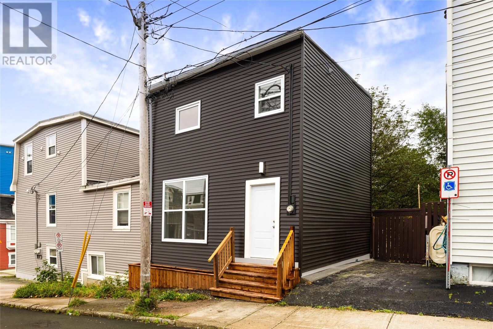 Property Photo:  5 Balsam Street  NL A1C 4B7 