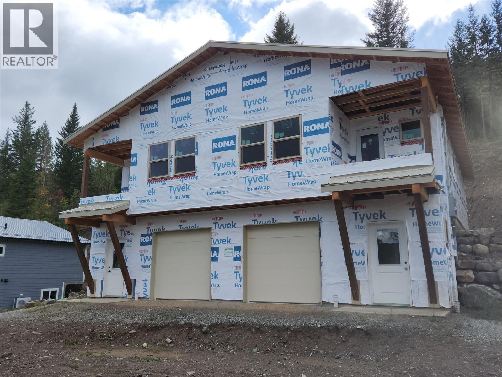 Photo de la propriété:  2261 McTavish Road  BC V0E 3E1 