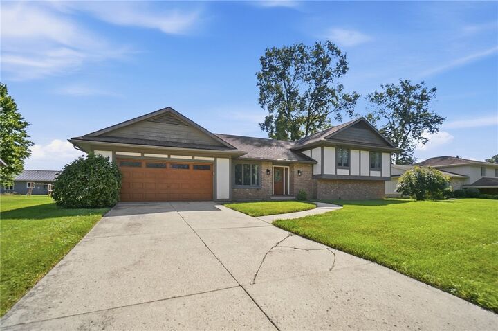 Property Photo:  1444 Timberlane Drive  OH 45805 