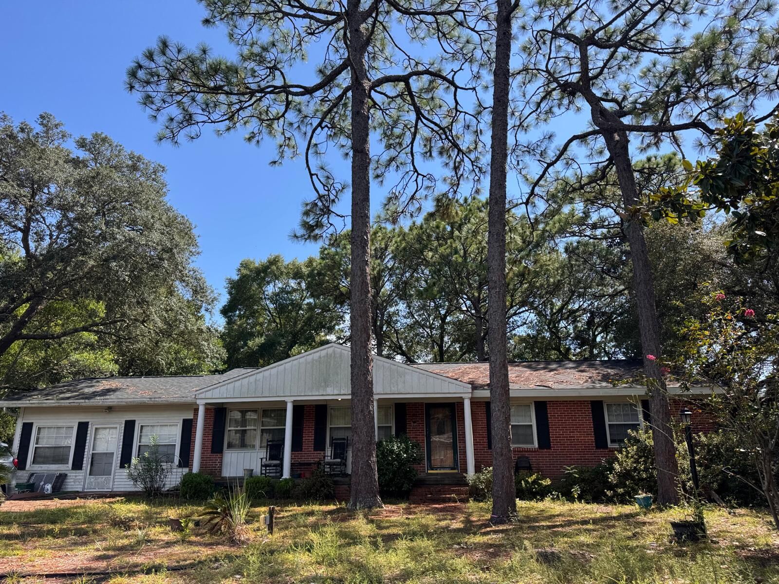 Property Photo: 10 Walnut Avenue FL 32579