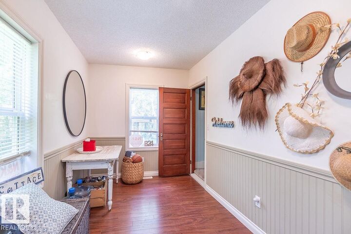 Property Photo:  B24 Golden Crescent  AB T0C 2C0 