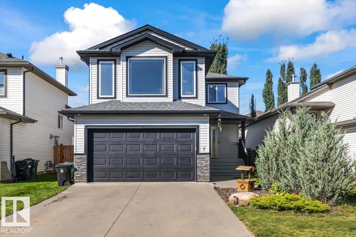 Property Photo:  7 Lamplight Drive  AB T7X 4R3 