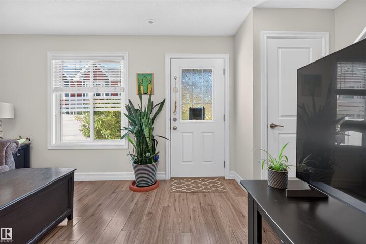 Property Photo:  1508 105 Street NW 35  AB T6J 5R8 