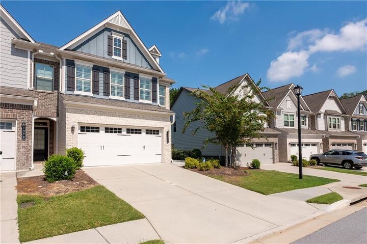 Property Photo:  6388 Lanier Harbor Landing  GA 30518 